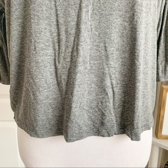 Forever 21 Gray Batwing Top - Picture 3 of 9
